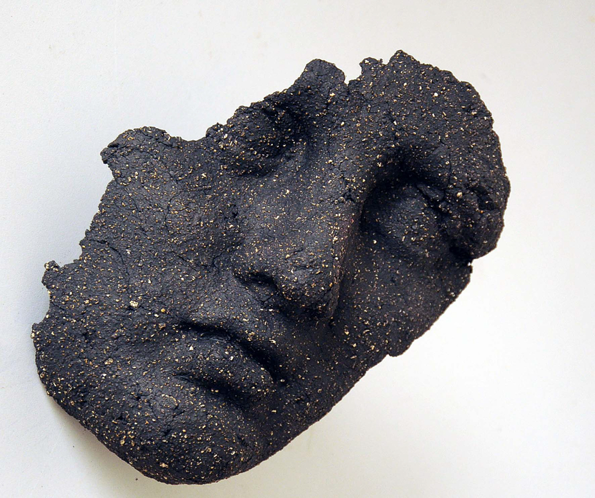 maskerfragment - keramiek